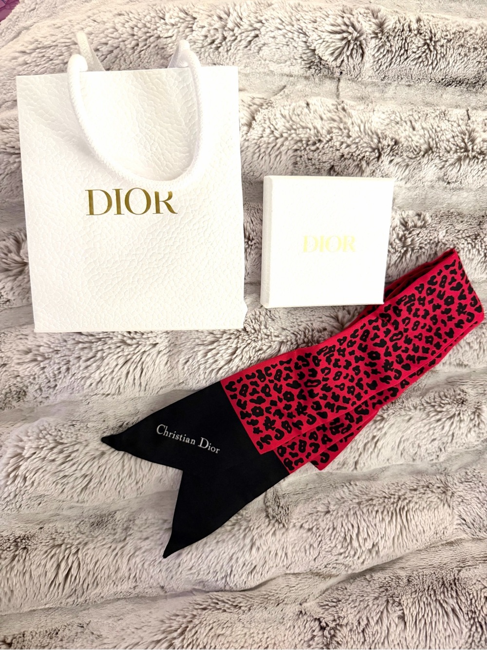 Dior NWT Pink Leopard Print Silk Twilly Scarf